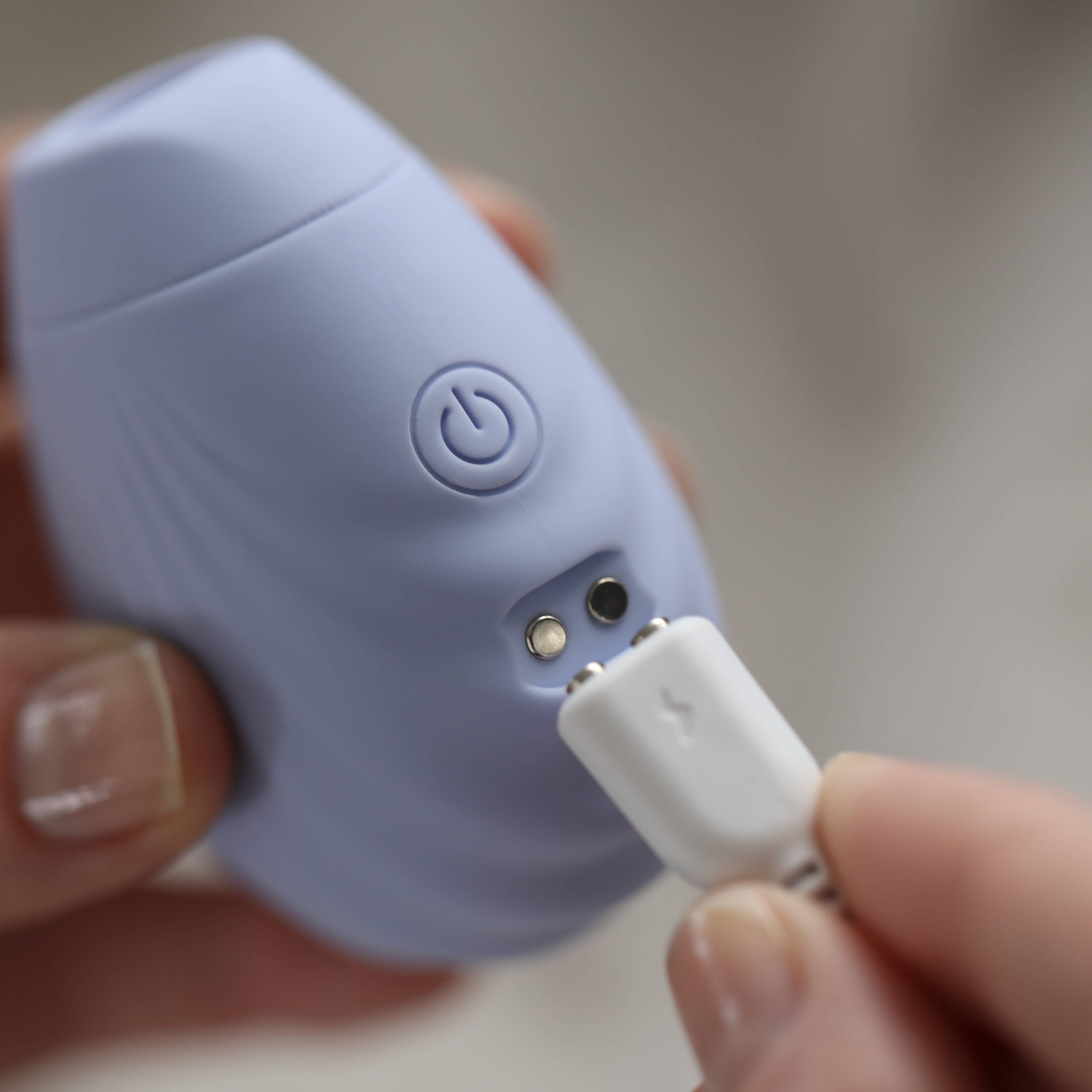 Clamy - Suction toy