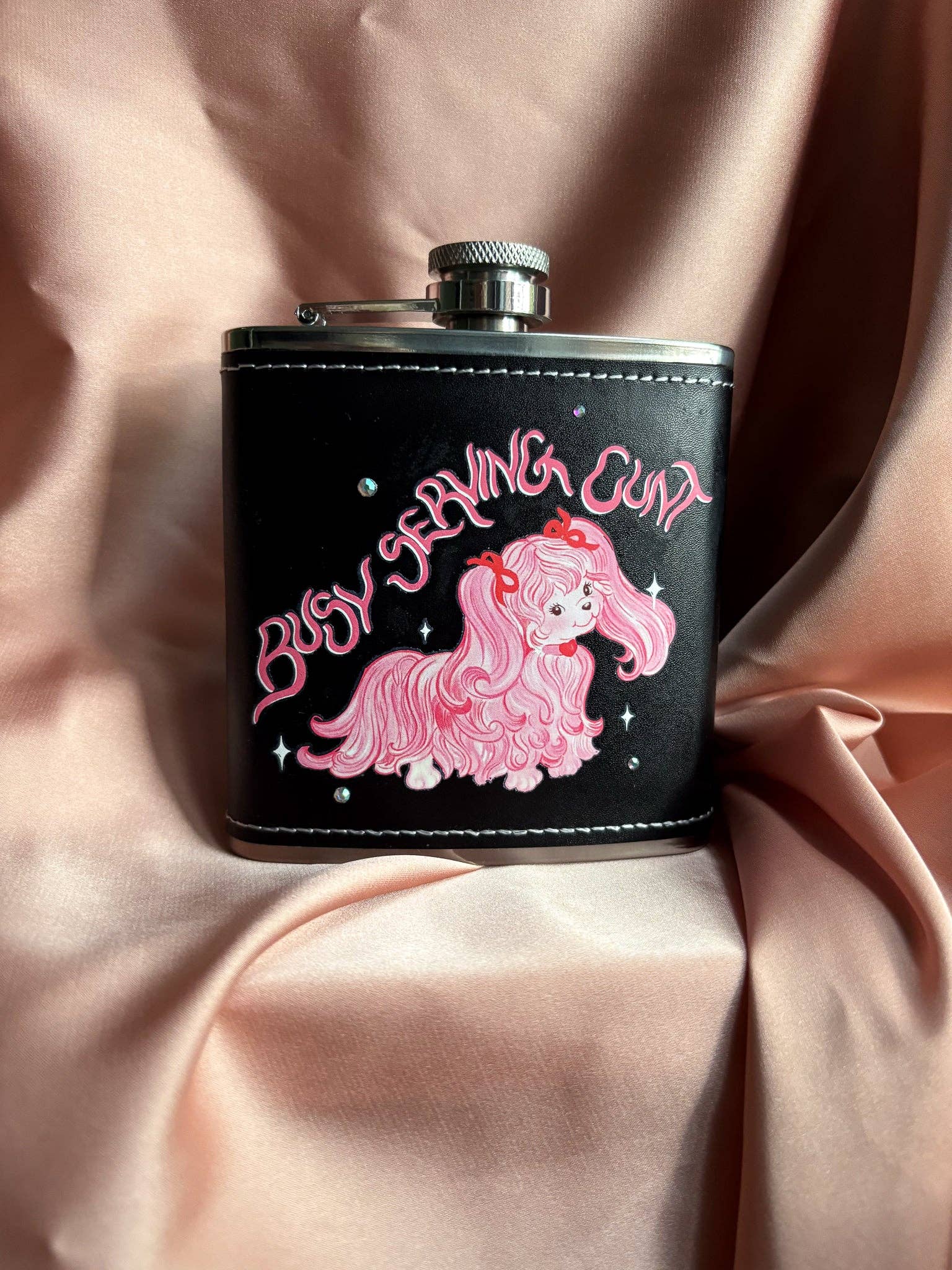 Busy serving c*nt hipflask: Black
