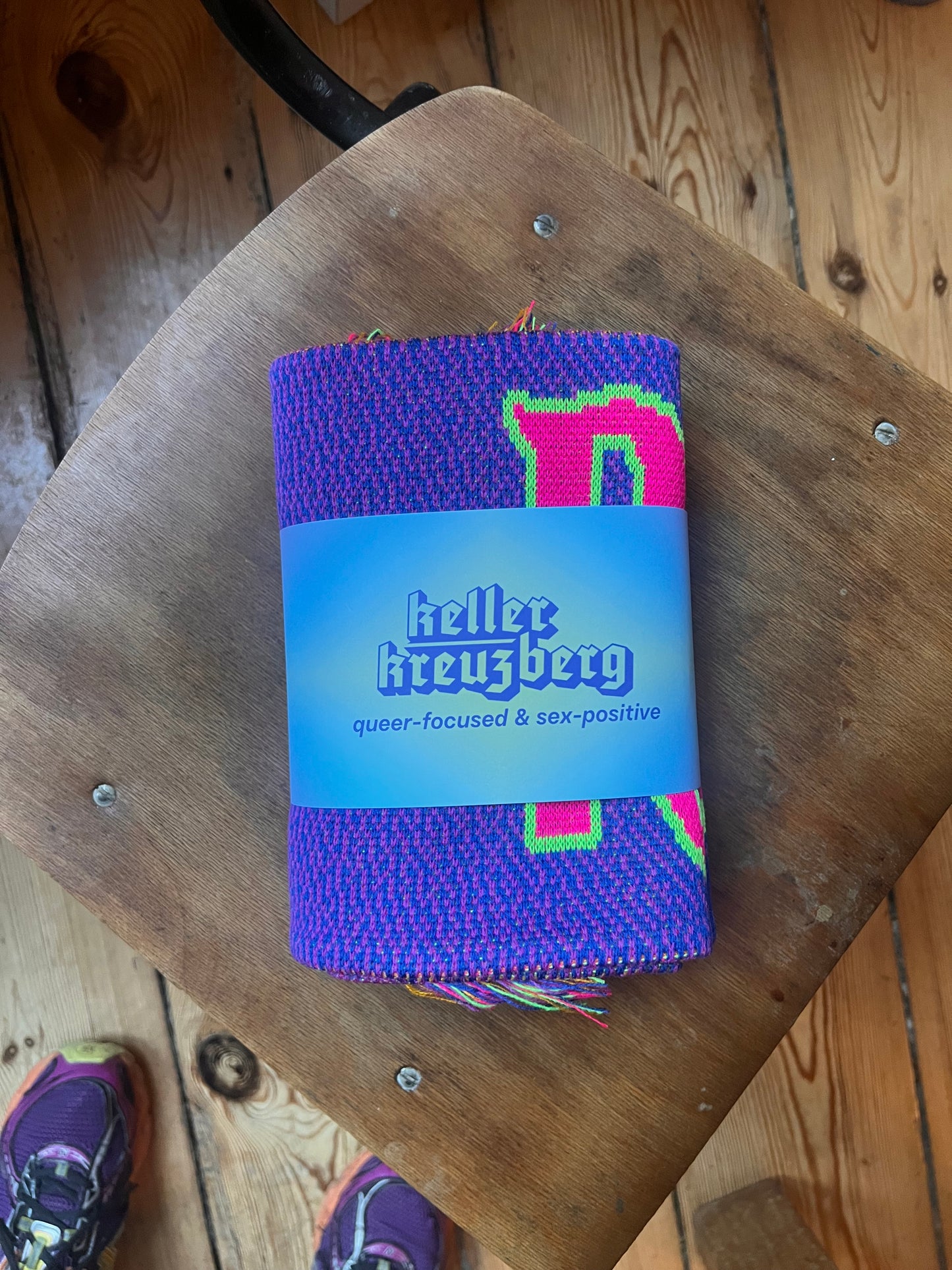 KK Scarf "RAGE&RESIST"/"FEAR THE QUEER"