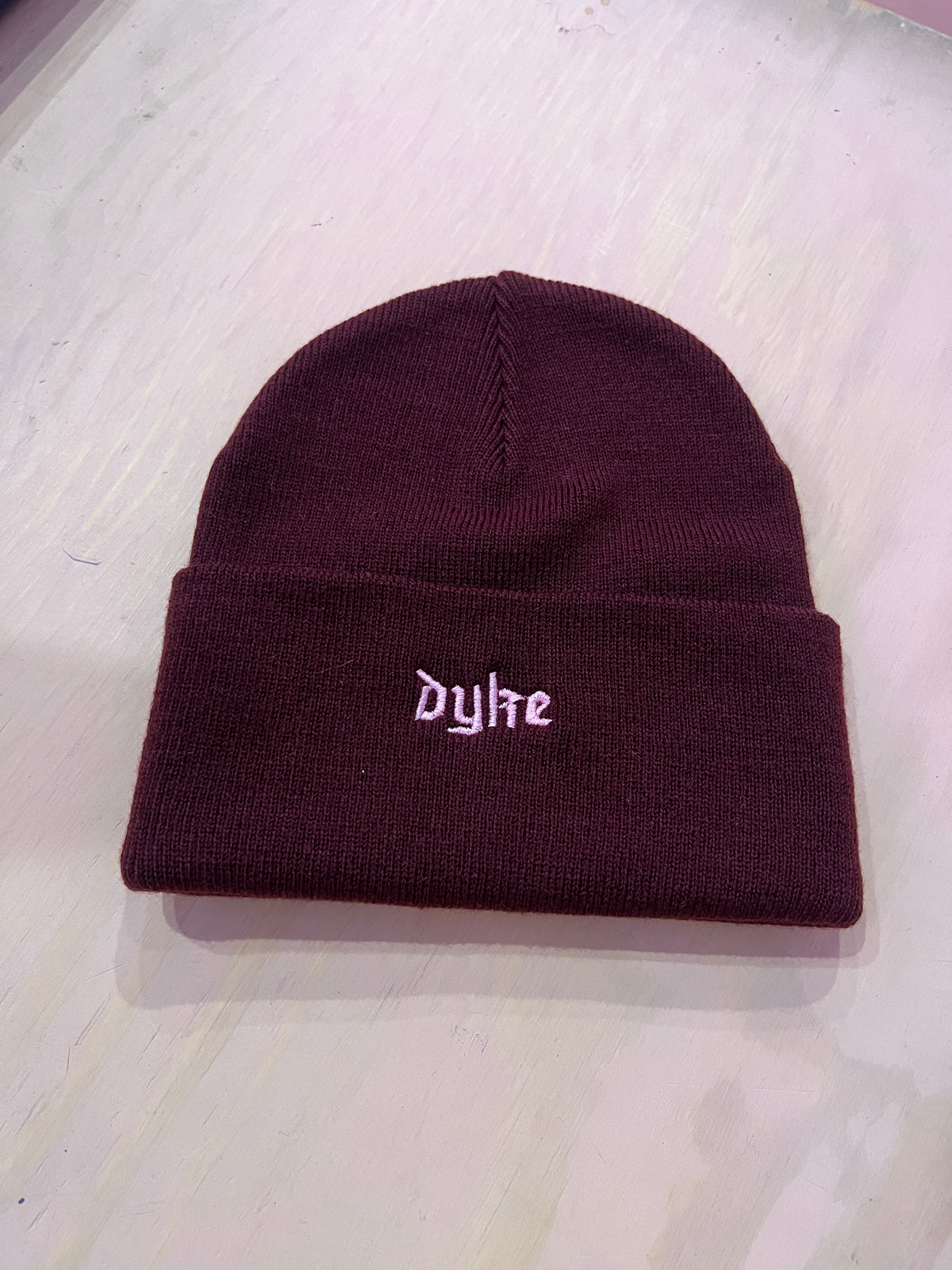 KK Beanie "dyke"