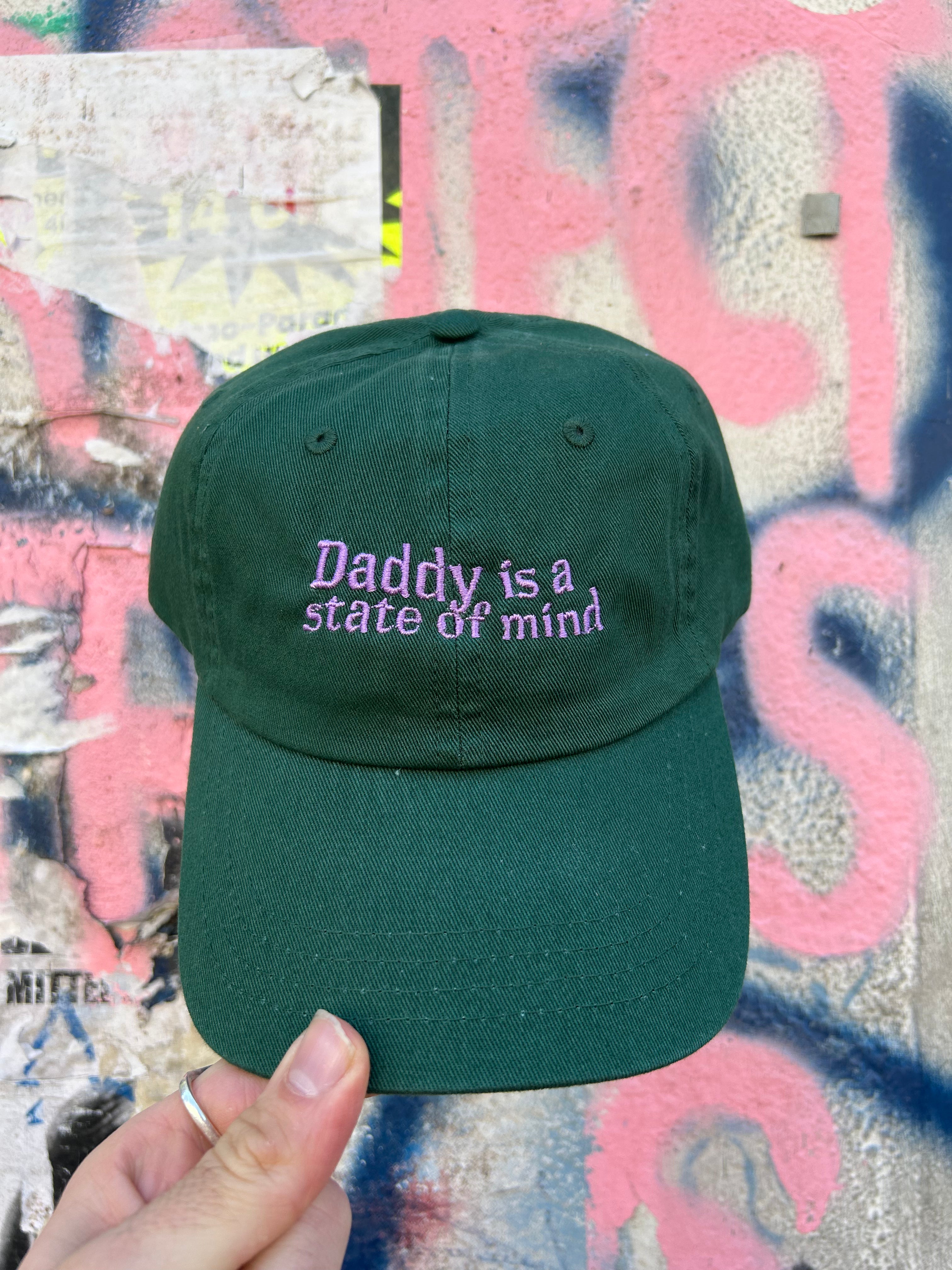 Keller Kreuzberg Embroidered Cap "Daddy is a state of mind"