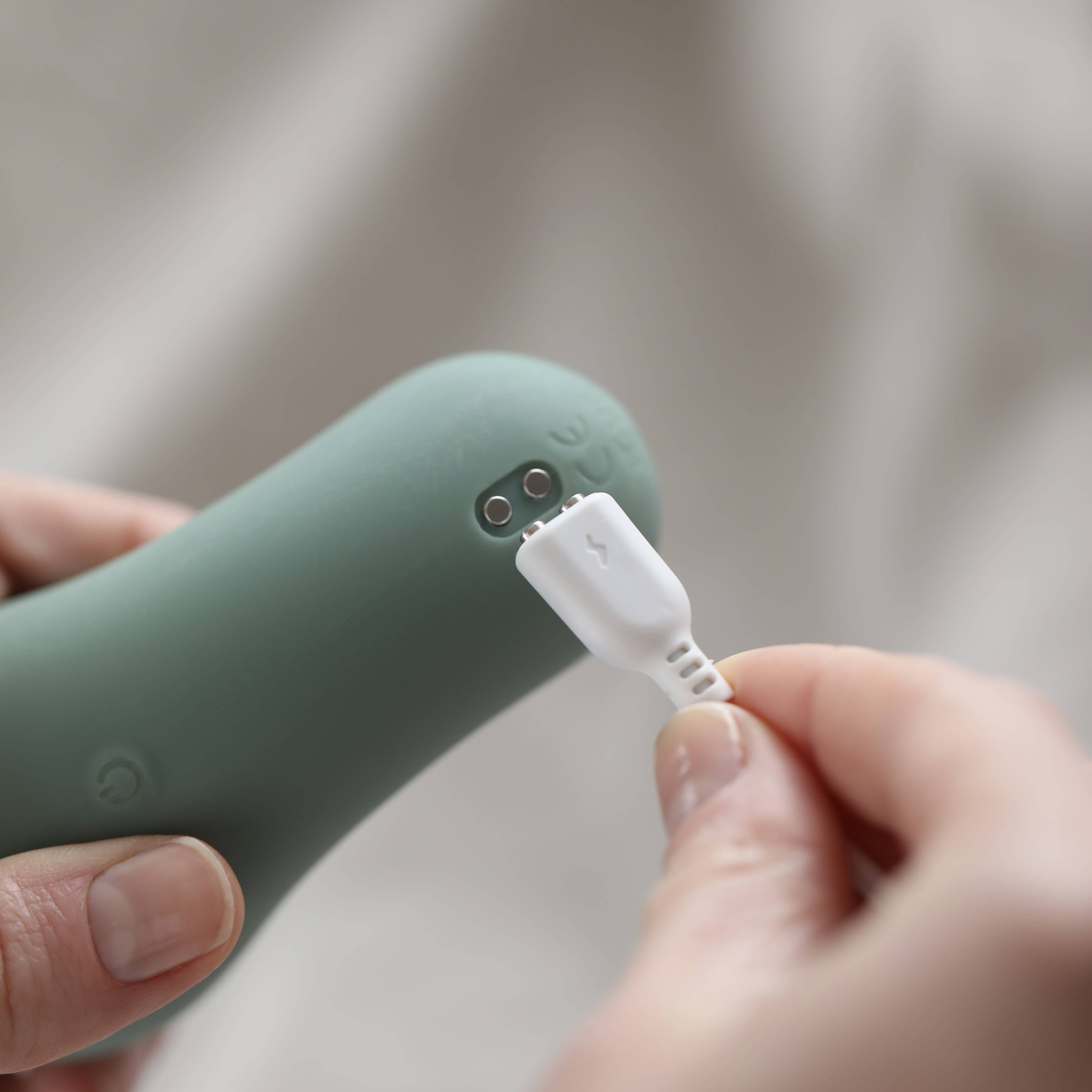 Sam – Suction toy