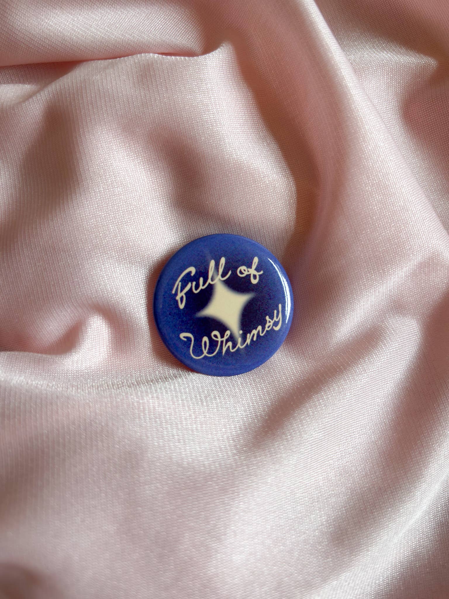 Weird girls are my thing badges: Weird girls are my thing