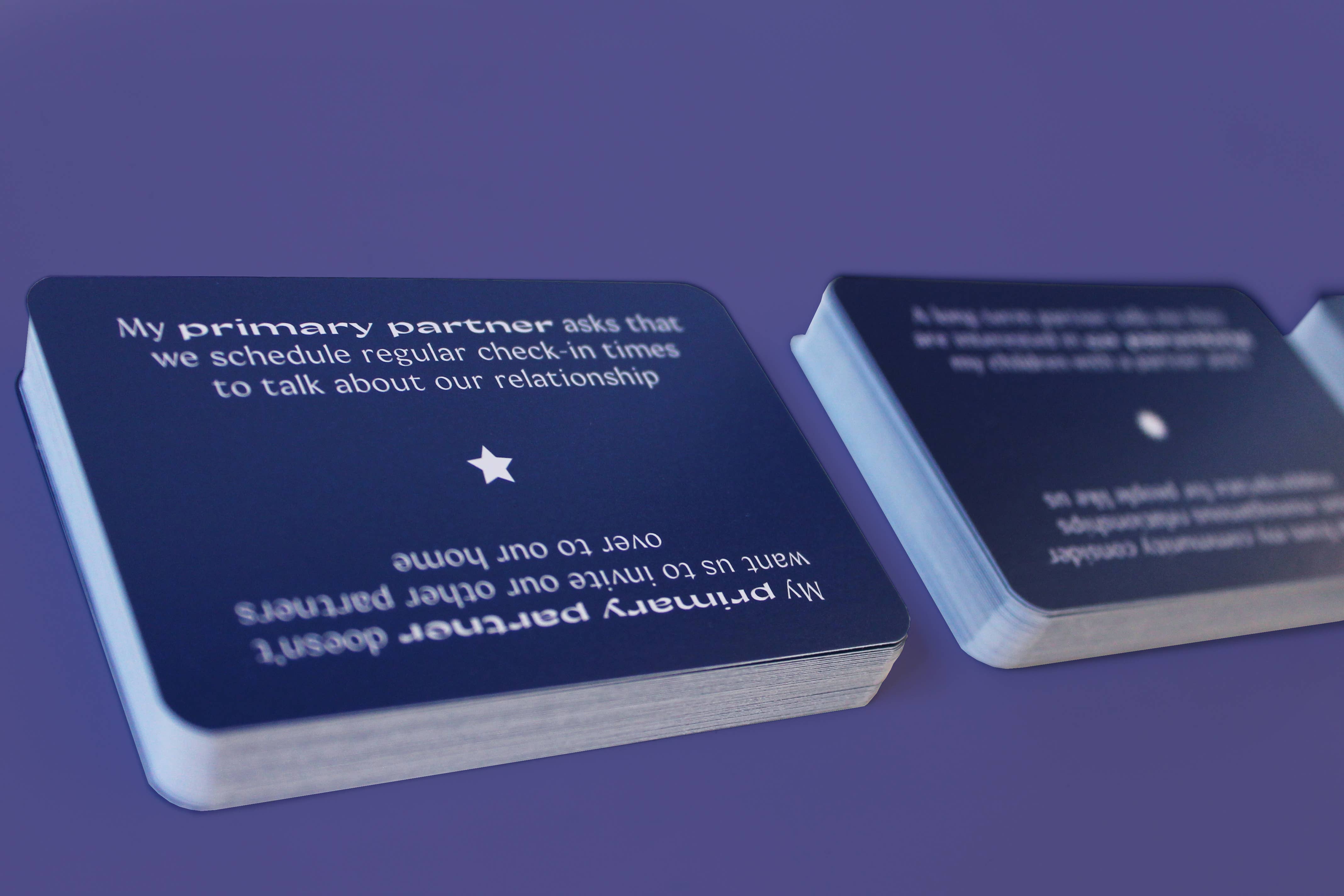 Constellations - discussion board game & polyamory | ENGLISH