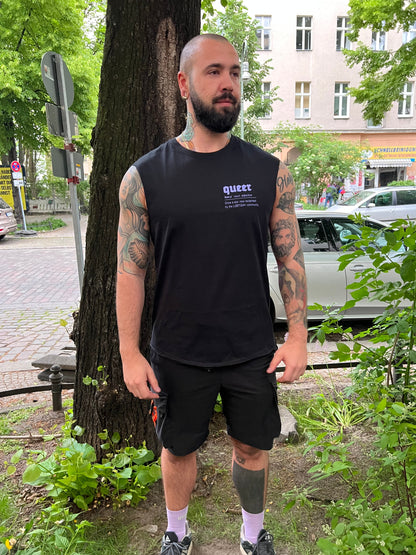 QUEER Keller Kreuzberg Sleeveless Tee black/lilac