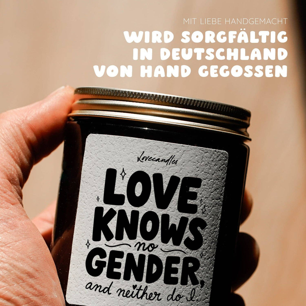 "Love knows no gender, and neither do I" Scented candle