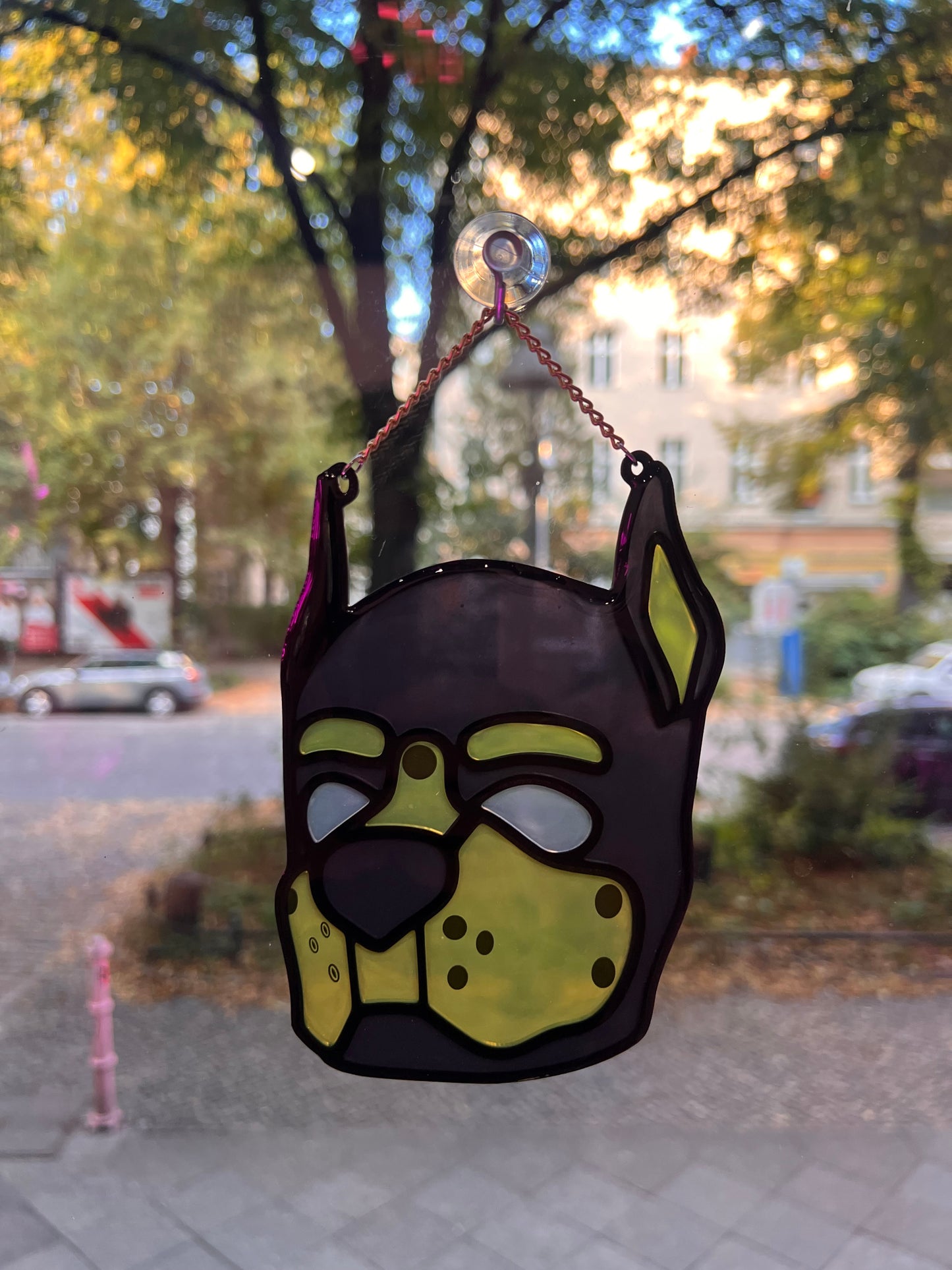 Kinky Glass "Puppy Mask" Yellow