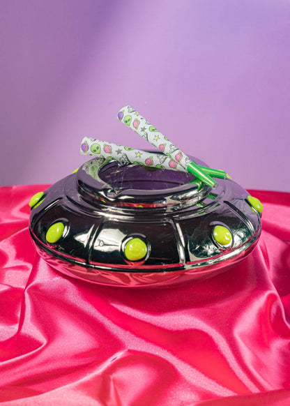 UFO ASHTRAY (glow in the dark)