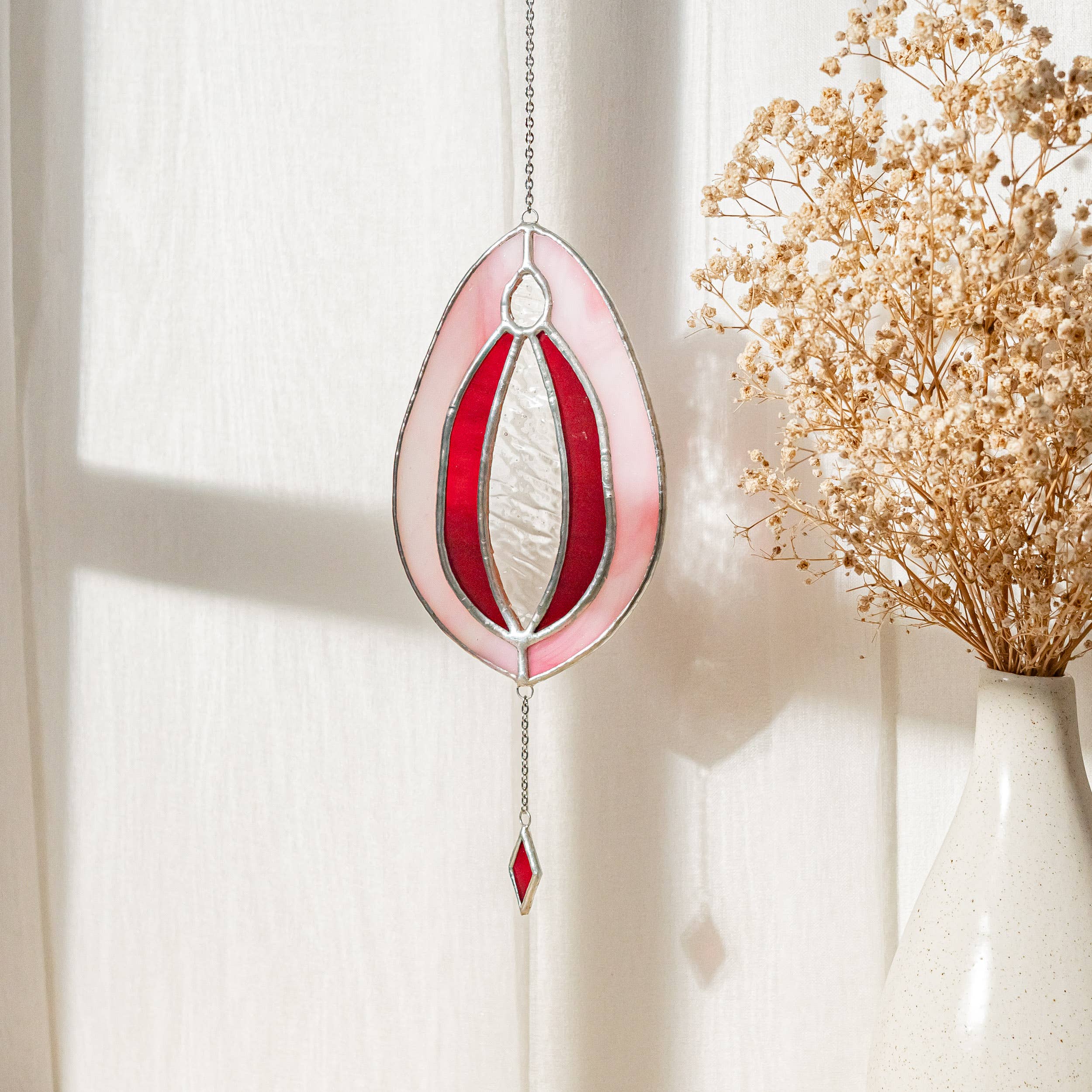 Stained Glass Vulva - Pink & Red