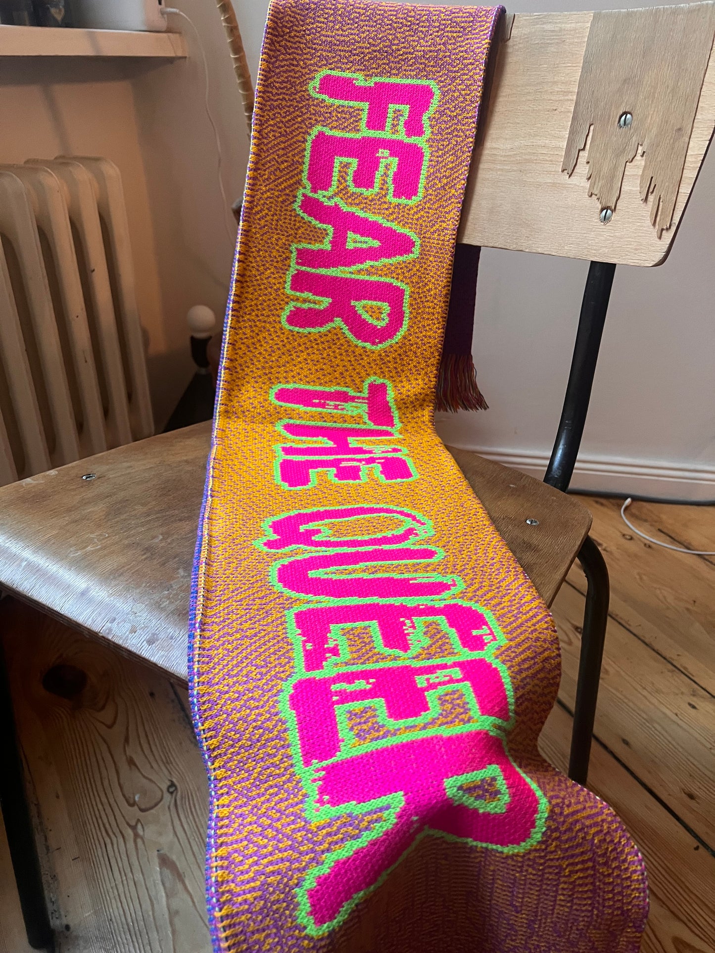 KK Scarf "RAGE&RESIST"/"FEAR THE QUEER"