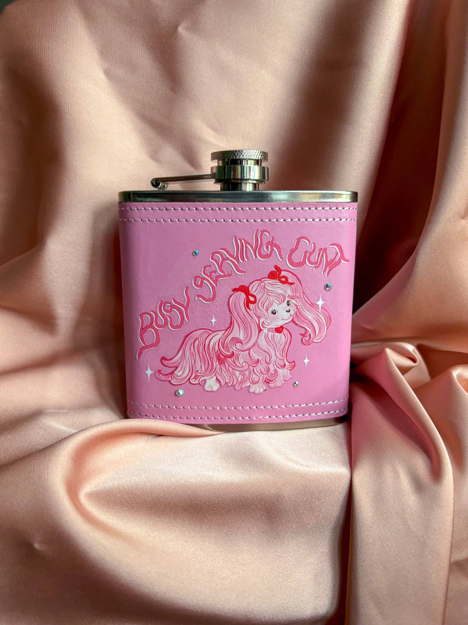 Busy serving c*nt hipflask: Black