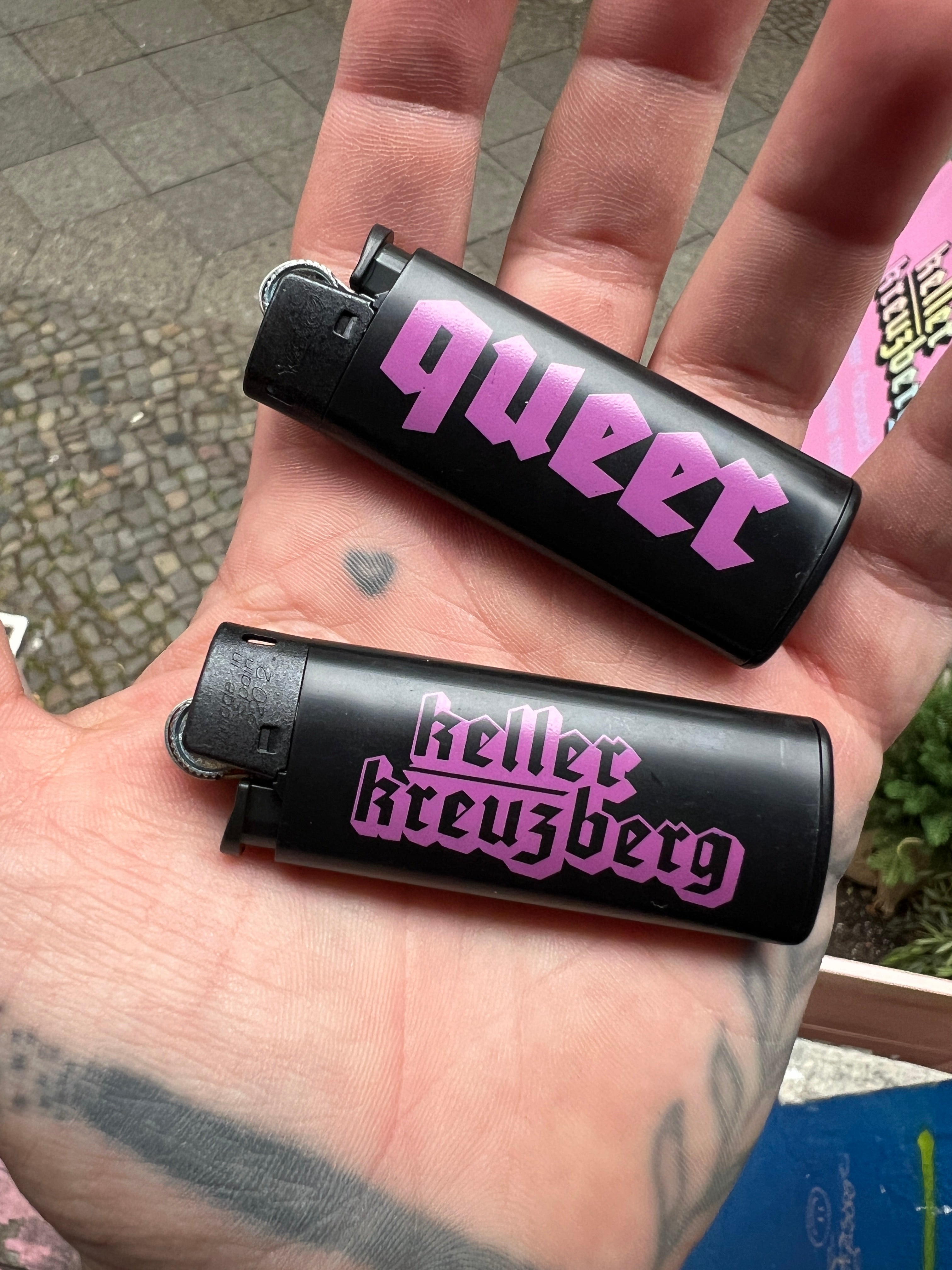 Keller Kreuzberg Lighter "queer" Black/Berry Lilac