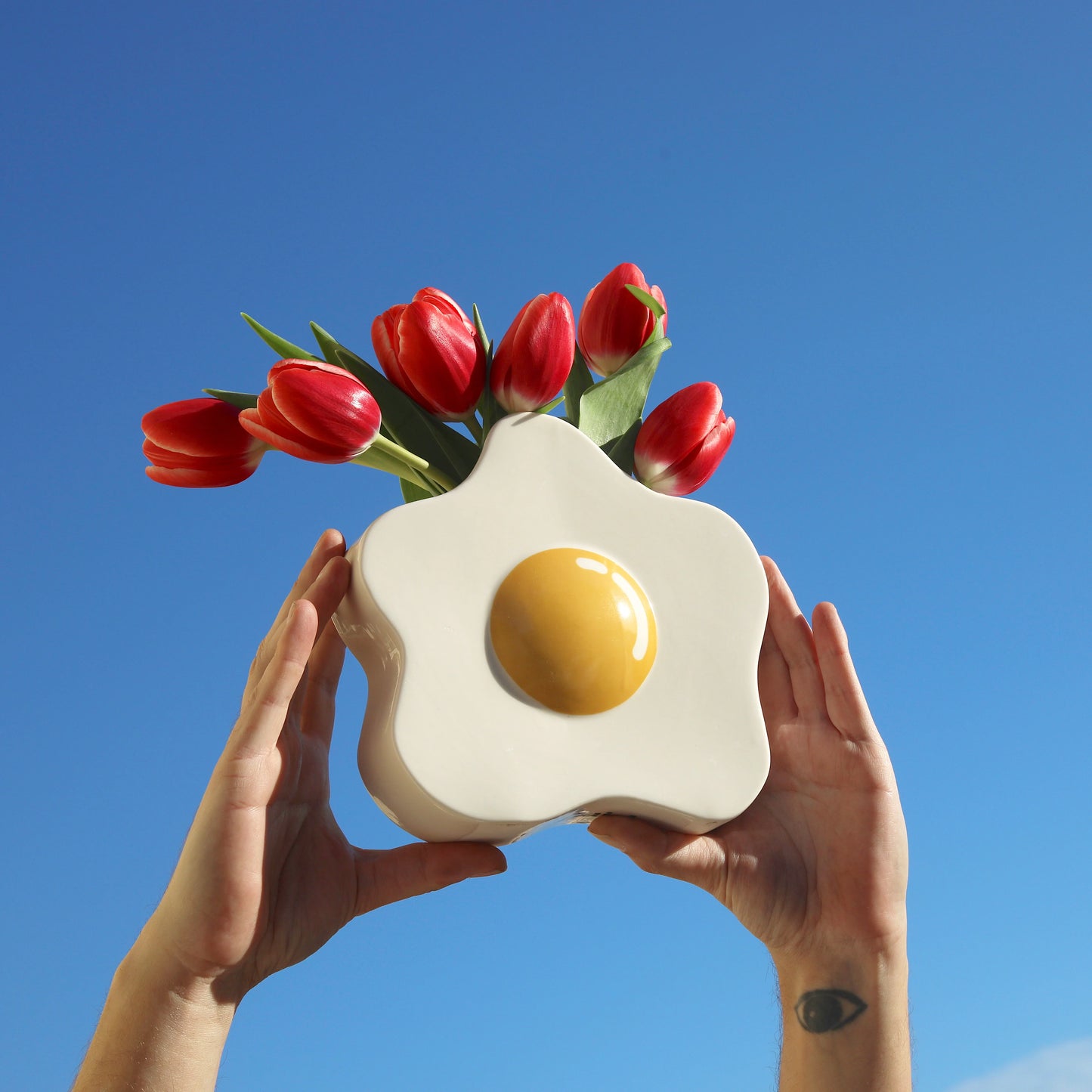 Vase "Sunny Side Up" by Fluid Market