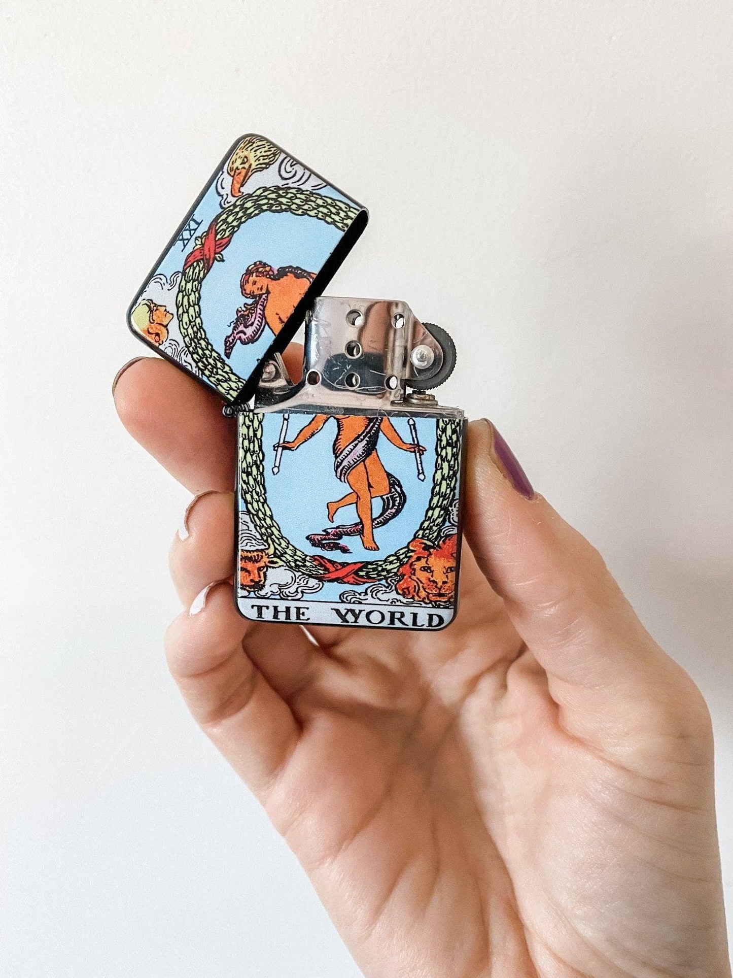 The World Tarot Card Windproof Flip Top Lighter