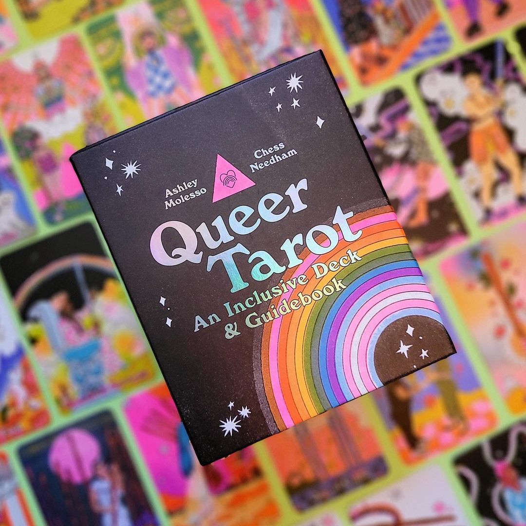 Queer Tarot - An Inclusive Deck & Guidebook